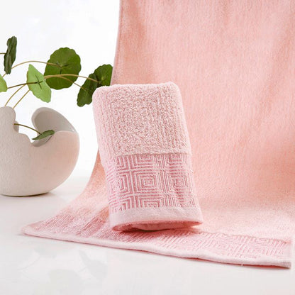 Pure cotton towel for household use to wash face and absorb water