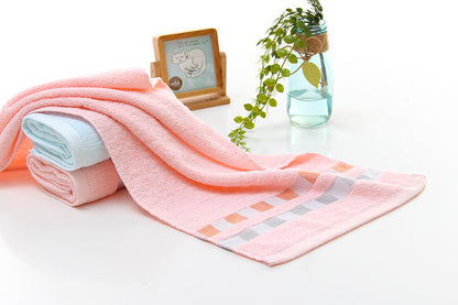 Pure cotton towel for household use to wash face and absorb water