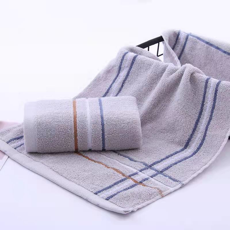 Pure cotton towel for household use to wash face and absorb water